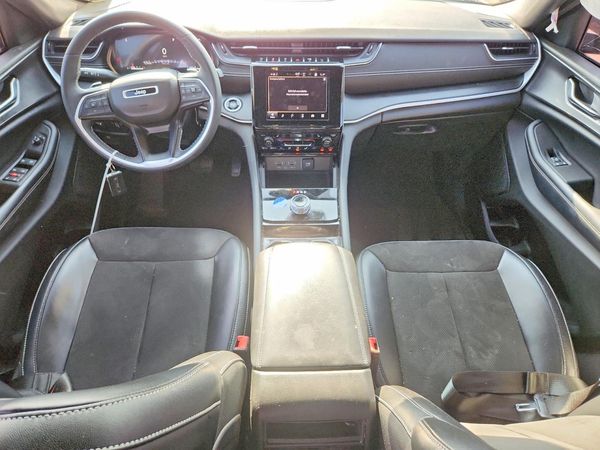 2023 JEEP GRAND CHEROKEE 4XE 3 Laredo, Altitude