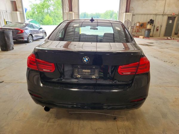 2016 BMW 320 xDrive SA