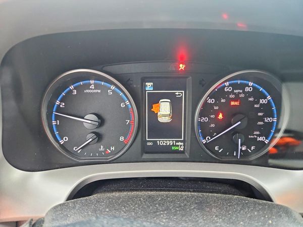 2018 TOYOTA RAV4 Adventure/XLE