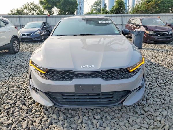 2022 KIA K5