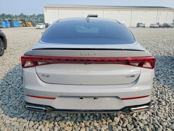 2022 KIA K5