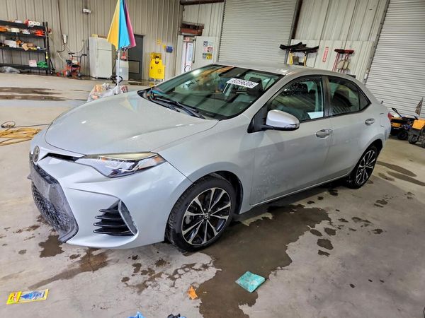2017 TOYOTA COROLLA — Front 3/4