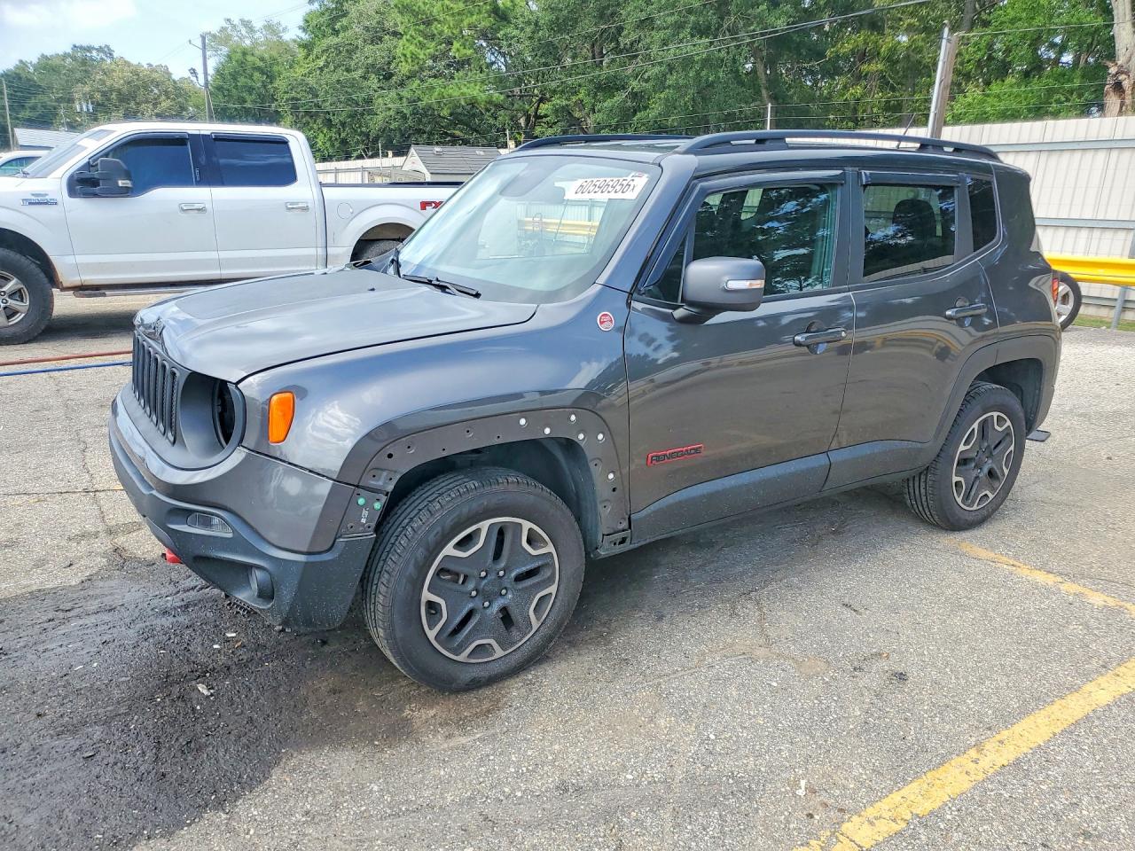 2017 JEEP RENEGADE TRAILHAWK 4X4
