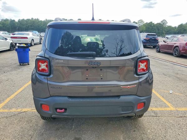 2017 JEEP RENEGADE TRAILHAWK 4X4