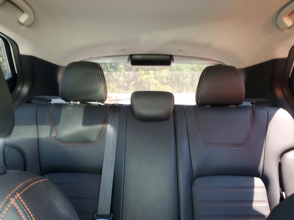 2020 NISSAN KICKS