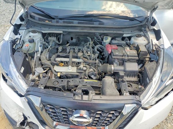 2020 NISSAN KICKS