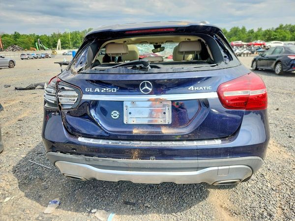 2019 MERCEDES-BENZ GLA GLA250-4M