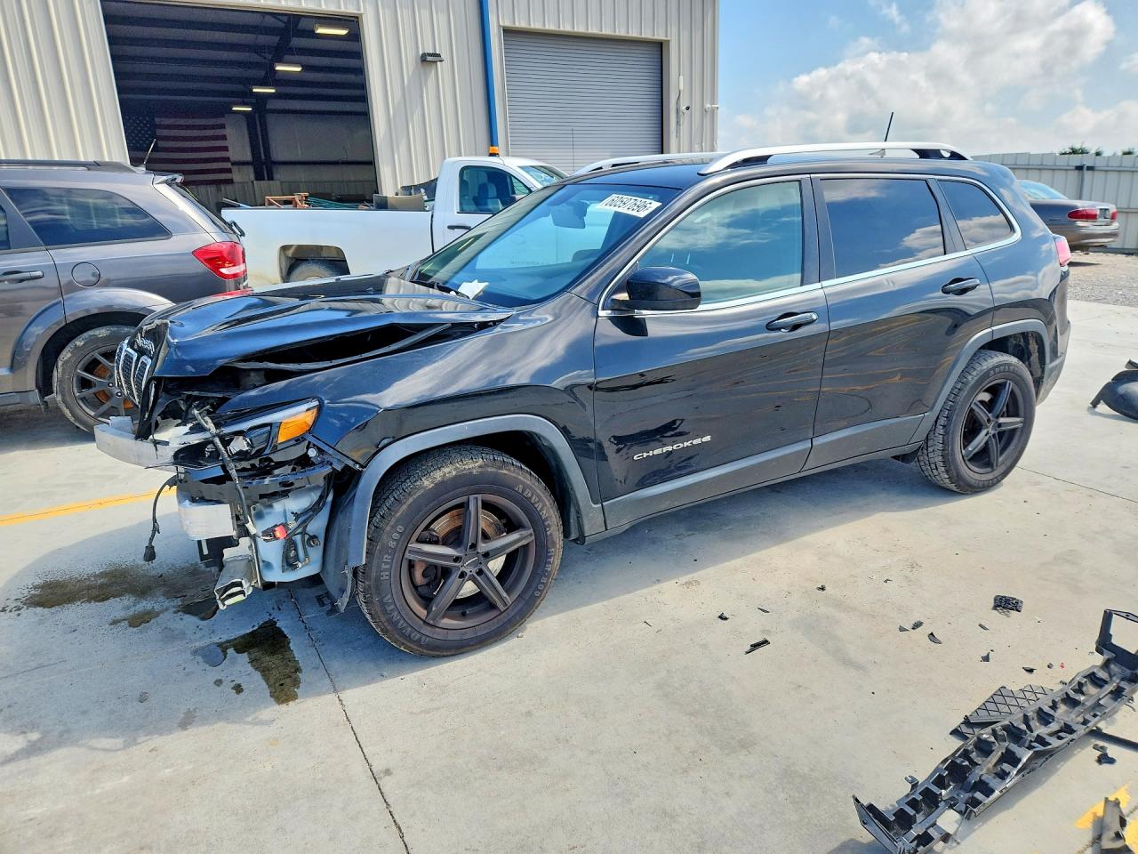 2019 JEEP CHEROKEE LATITUDE PLUS 4X4