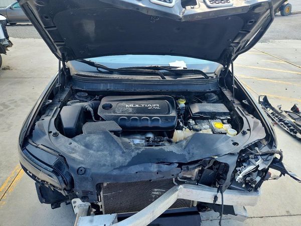 2019 JEEP CHEROKEE LATITUDE PLUS 4X4