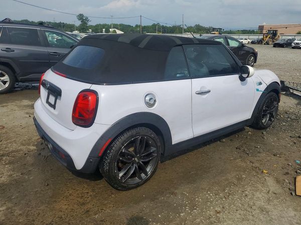 2019 MINI COOPER