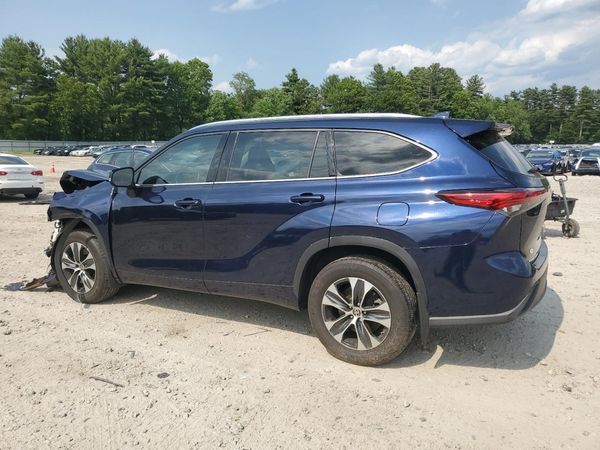 2020 TOYOTA HIGHLANDER XLE