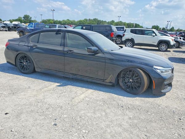2018 BMW 750 xDrive