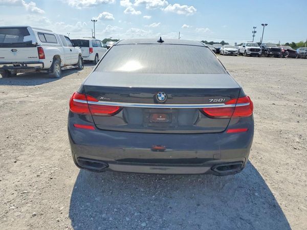 2018 BMW 750 xDrive