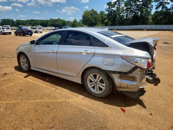 2014 HYUNDAI SONATA