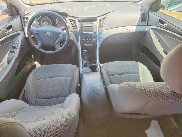 2014 HYUNDAI SONATA