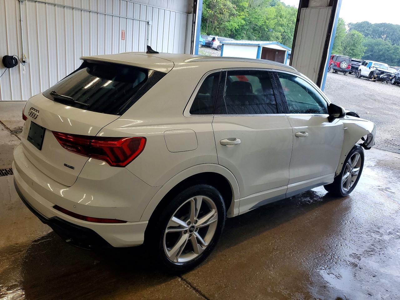 2024 AUDI Q3