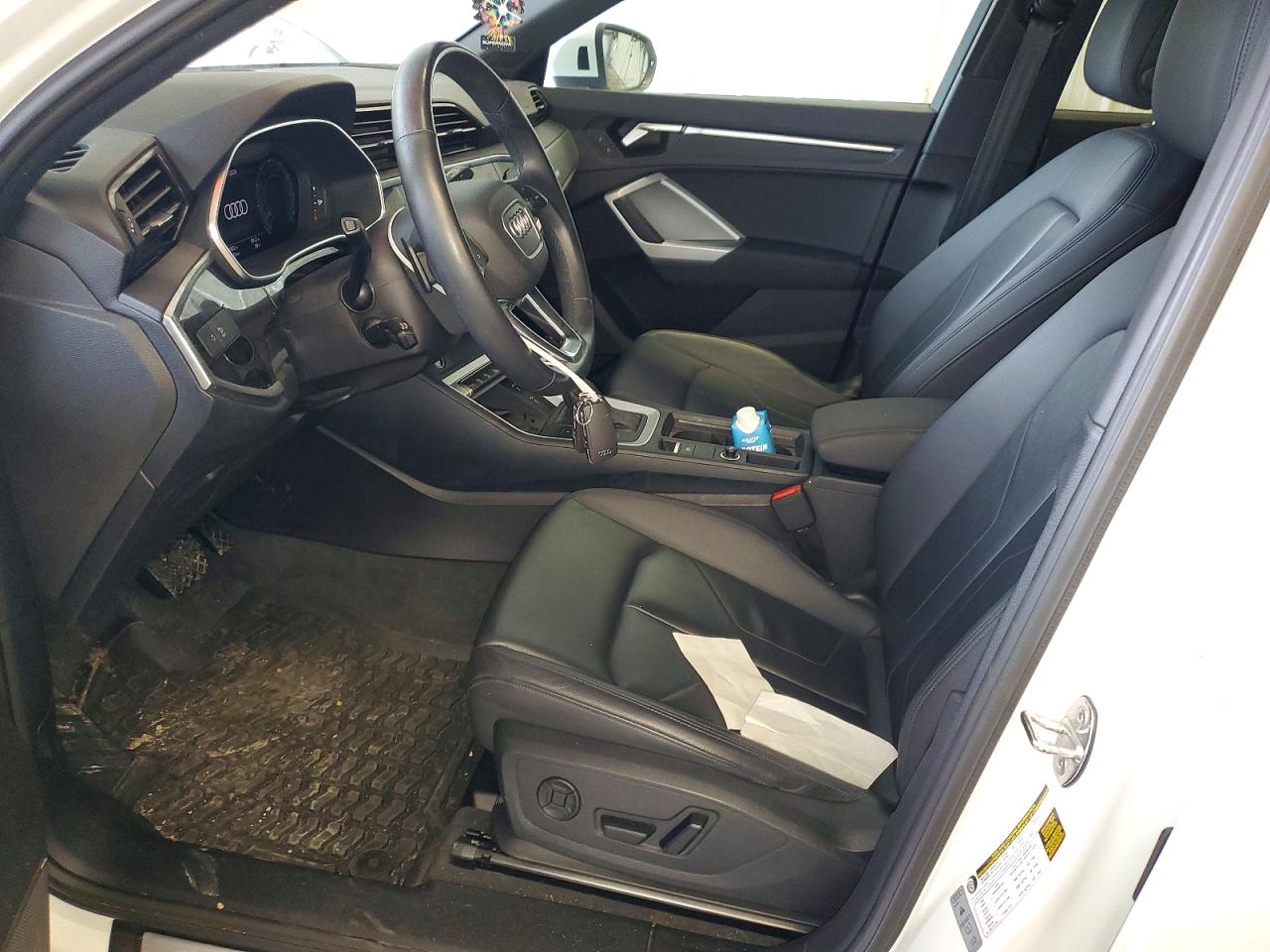 2024 AUDI Q3