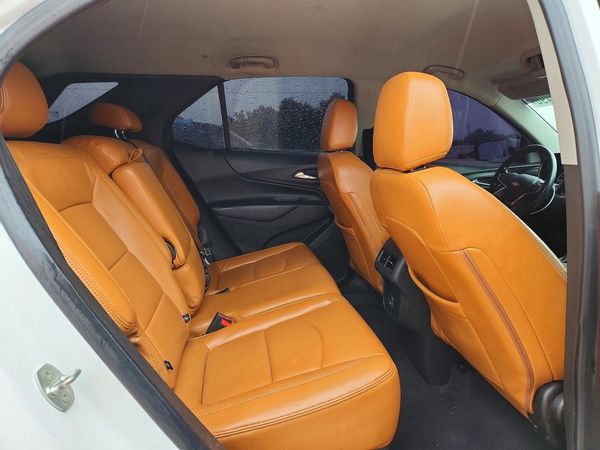 2020 CHEVROLET EQUINOX LT (1LT)