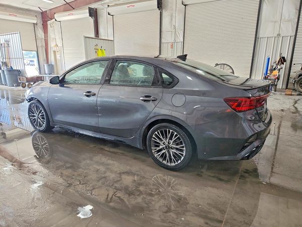 2022 KIA FORTE GT Line