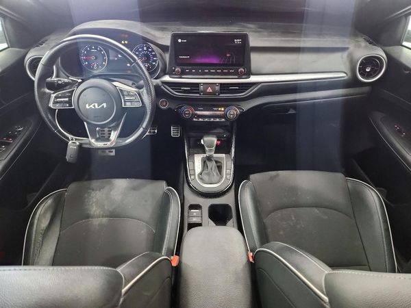 2022 KIA FORTE GT Line