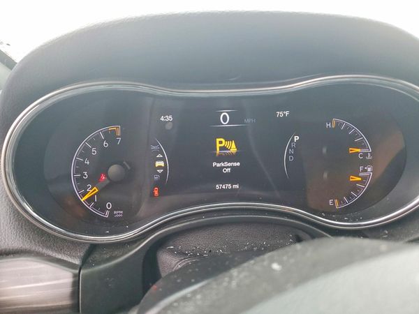 2021 JEEP GRAND CHEROKEE LAREDO 4X4