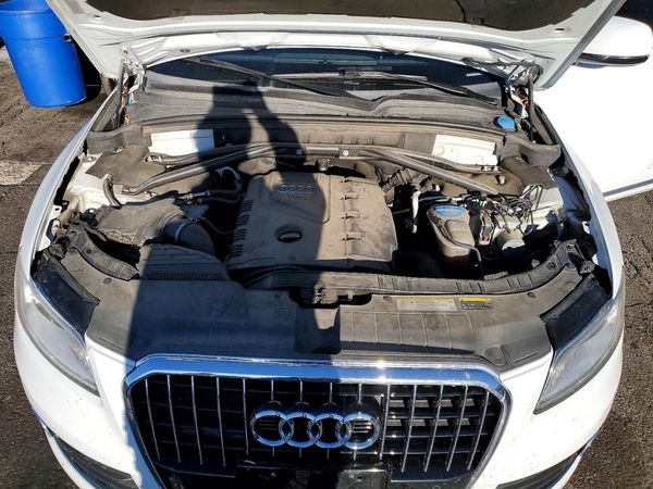 2017 AUDI Q5 quattro Premium Plus