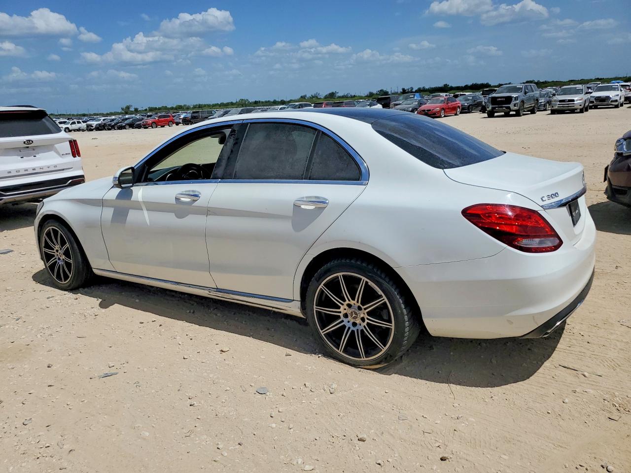 2016 MERCEDES-BENZ C C300