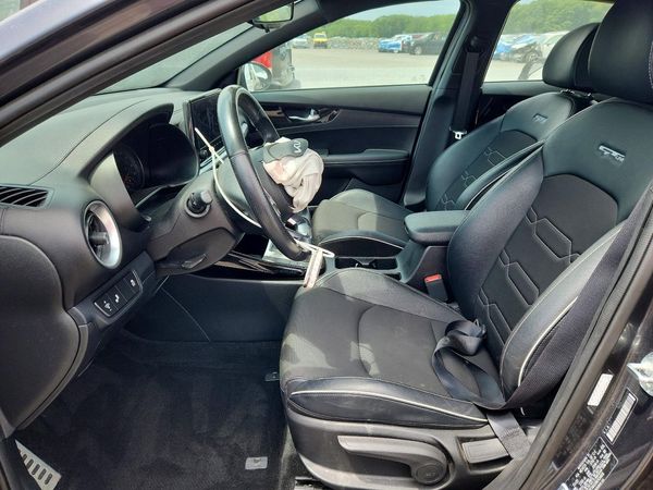 2022 KIA FORTE GT Line