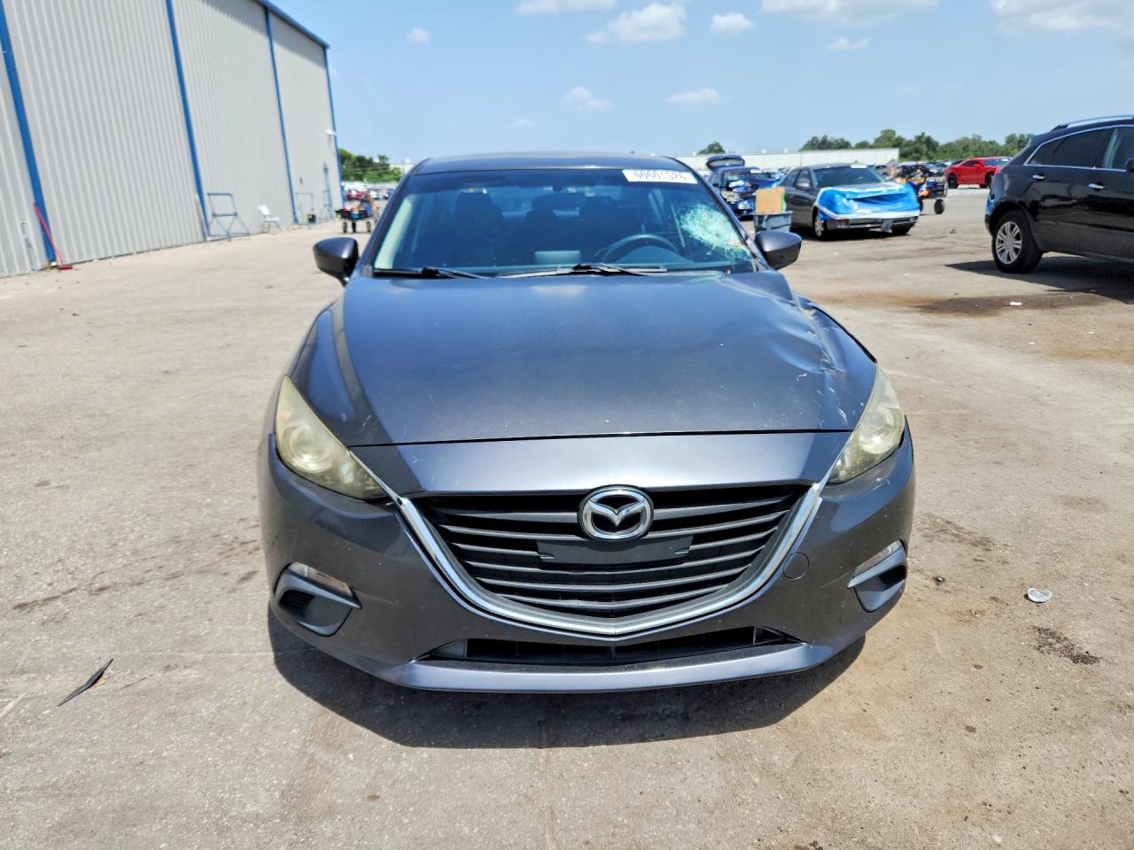 2016 MAZDA 3 SV/Base