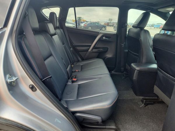2016 TOYOTA RAV4 SE (S Grade)