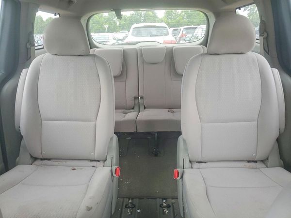 2016 KIA SEDONA