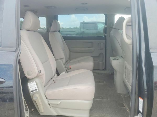 2016 KIA SEDONA