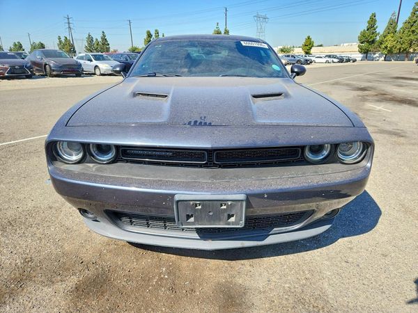 2018 DODGE CHALLENGER SXT