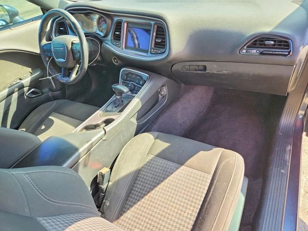 2018 DODGE CHALLENGER SXT