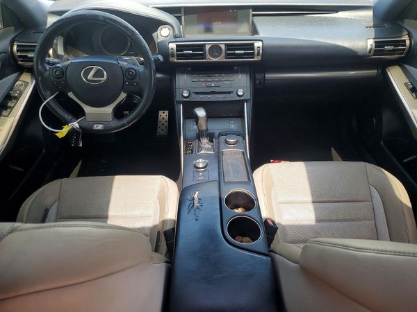 2015 LEXUS IS