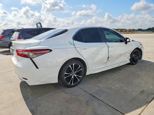 2018 TOYOTA CAMRY LE/SE/XLE/XSE