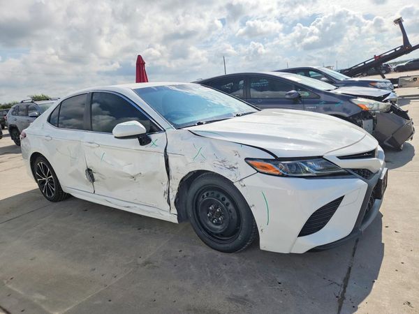 2018 TOYOTA CAMRY LE/SE/XLE/XSE