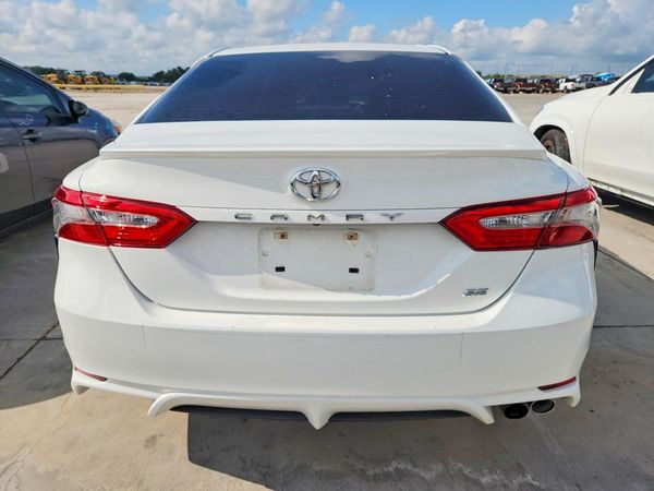 2018 TOYOTA CAMRY LE/SE/XLE/XSE