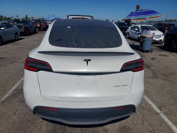 2020 TESLA MODEL Y