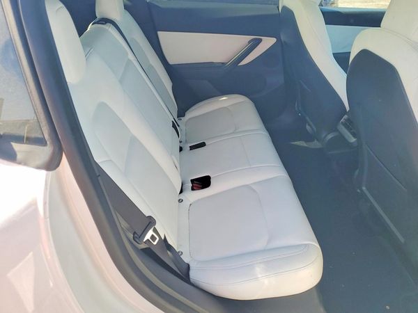 2020 TESLA MODEL Y