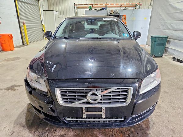 2012 VOLVO S80