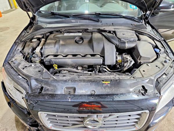 2012 VOLVO S80