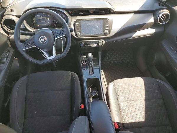 2021 NISSAN KICKS SV