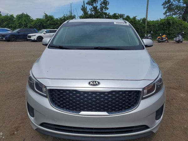 2016 KIA SEDONA LX - Middle-low