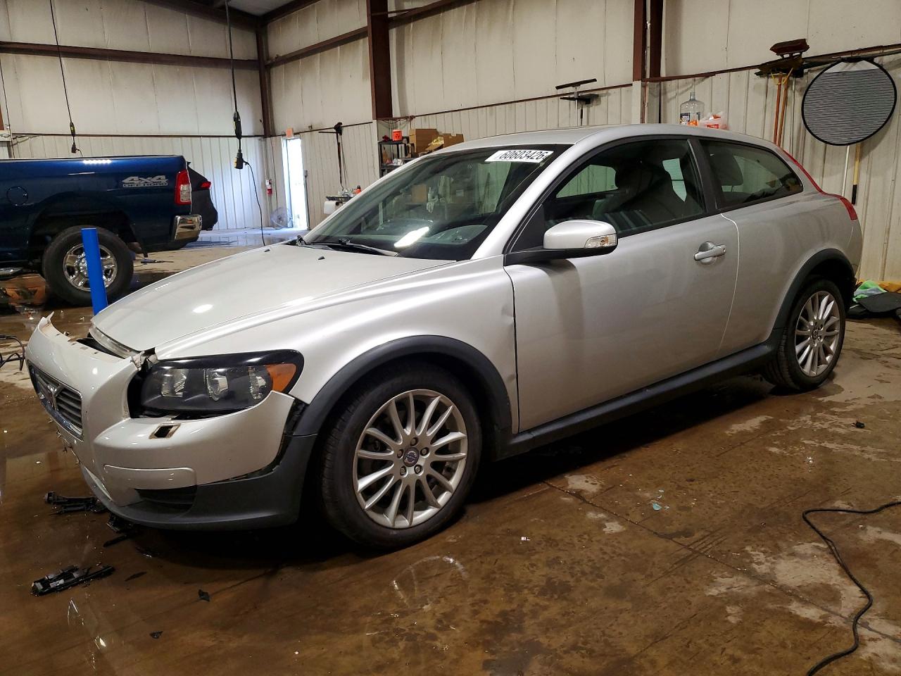 2010 VOLVO C30