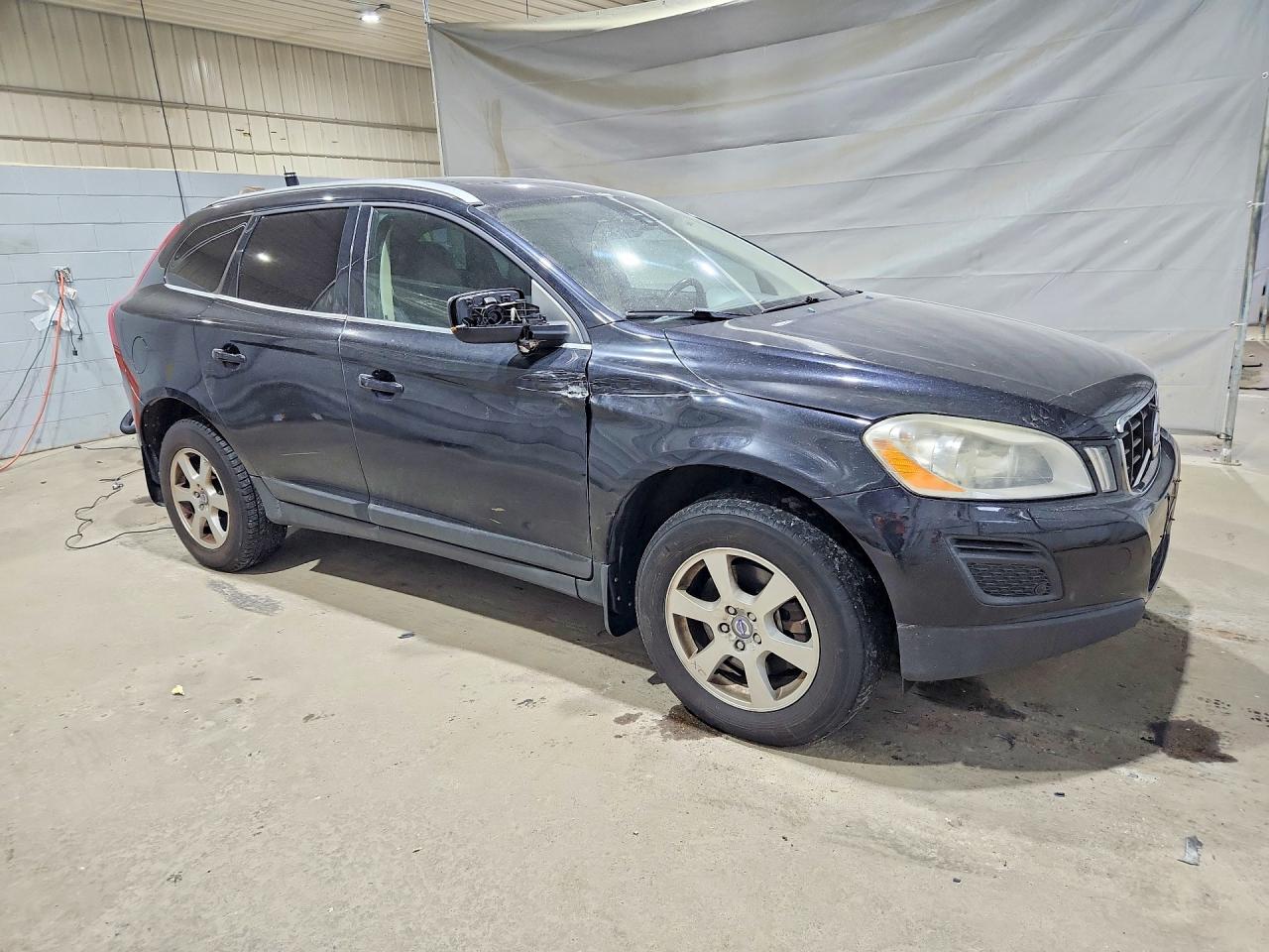 2012 VOLVO XC60
