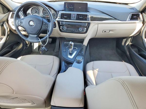 2018 BMW 320