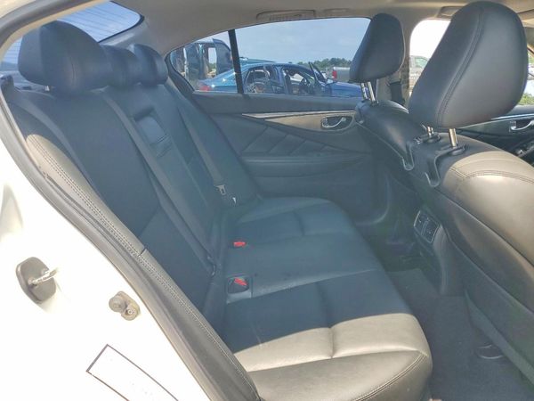 2017 INFINITI CLA 250