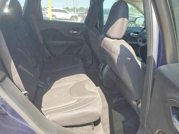 2015 JEEP CHEROKEE LATITUDE FWD