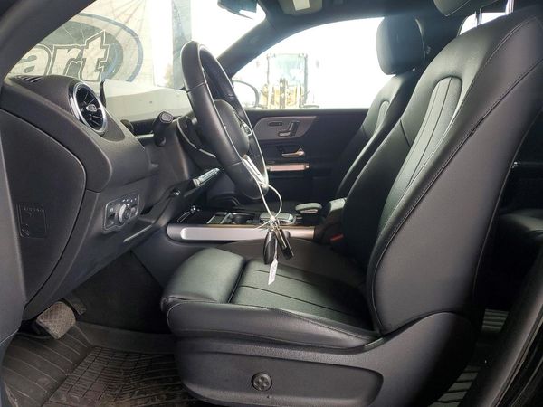 2022 MERCEDES-BENZ GLB GLB250 / GLB250 4MATIC
